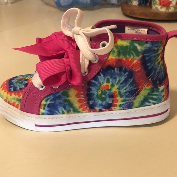 JoJo Girls Shoes!! - Picture 2 of 6
